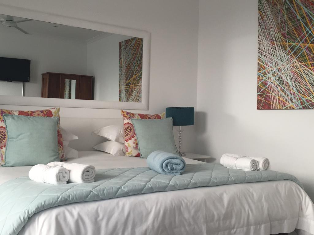 The Blue Lotus Guest House Порт Елизабет Екстериор снимка